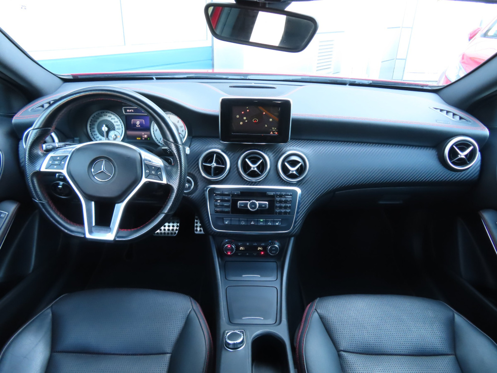 Mercedes-Benz A