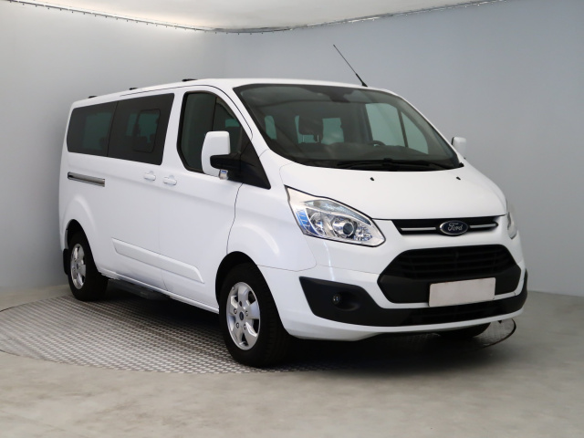 Ford Tourneo Custom 2015