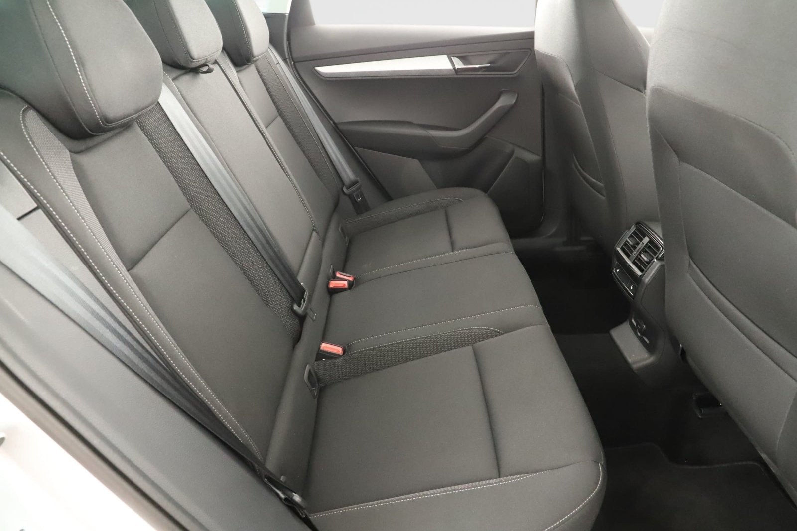 Škoda Karoq - 2025