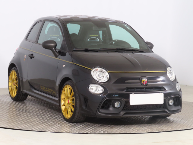 Abarth 595 2021