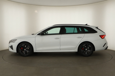 Škoda Octavia - 2025