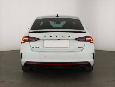 Škoda Octavia - 2024