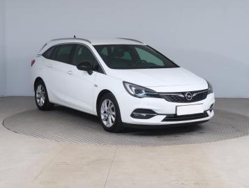 Opel Astra, 2021