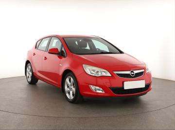 Opel Astra, 2010