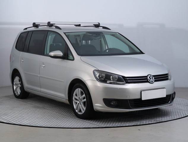 Volkswagen Touran 2011