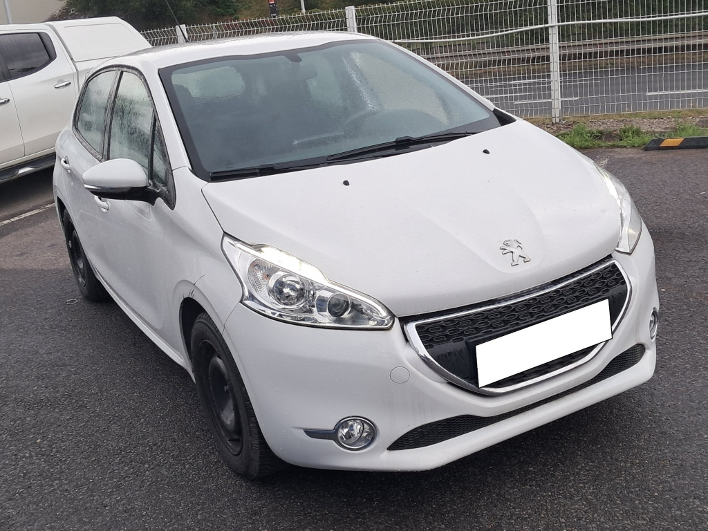 Peugeot 208, 2014, 1.0 VTi, 50kW