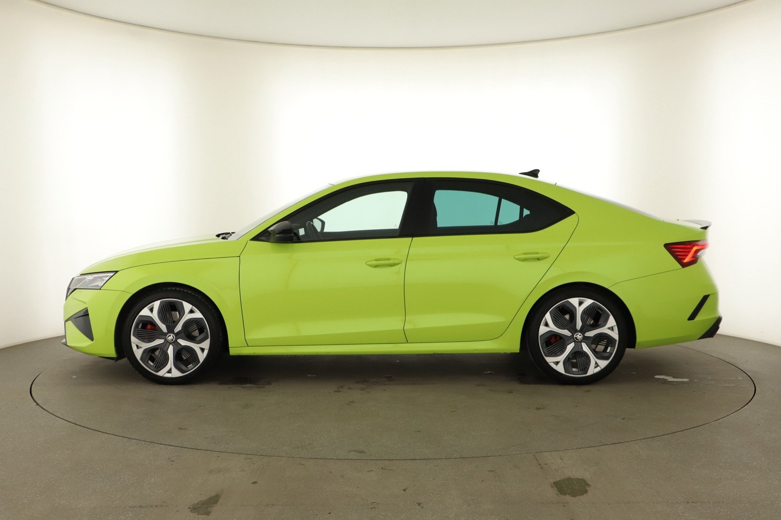 Škoda Octavia - 2024