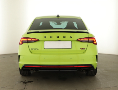 Škoda Octavia - 2024