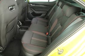 Škoda Octavia - 2024