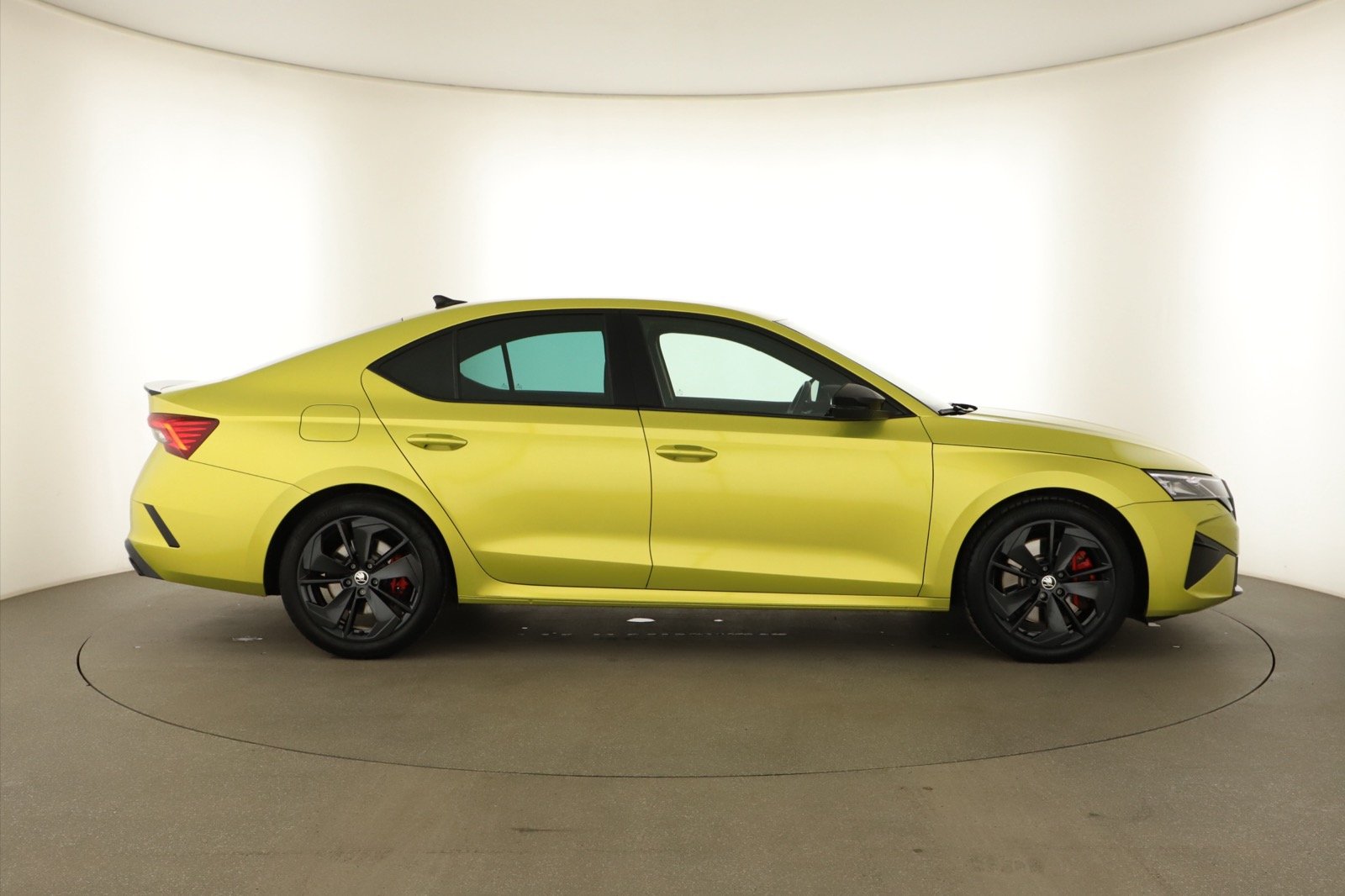 Škoda Octavia - 2024