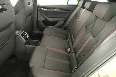 Škoda Octavia - 2024