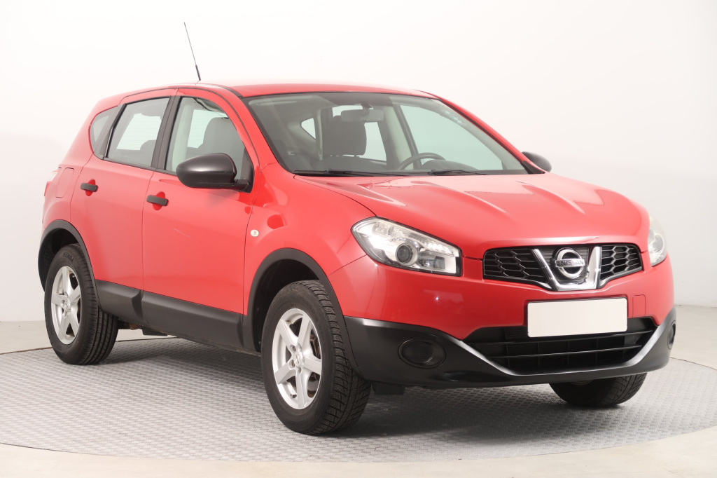 Nissan Qashqai, 2010, 1.6, 84kW