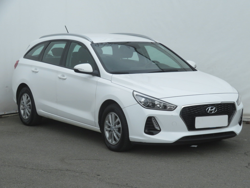 Hyundai i30, 2017, 1.0 T-GDI, 88kW