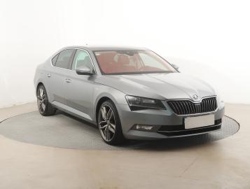 Škoda Superb, 2015