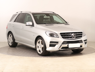 Mercedes-Benz ML, 2012