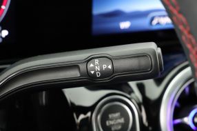 Mercedes-Benz GLA - 2024