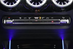Mercedes-Benz GLA - 2024