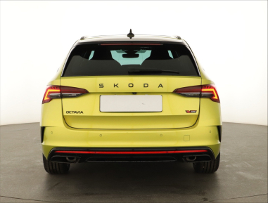 Škoda Octavia - 2025