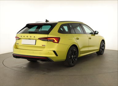 Škoda Octavia - 2025