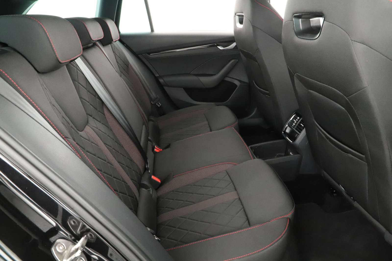 Škoda Octavia - 2024