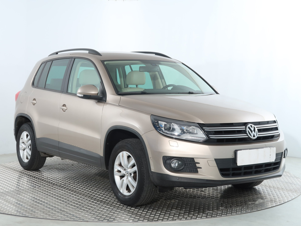 Volkswagen Tiguan, 2015, 1.4 TSI, 92kW