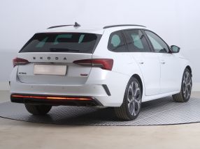 Škoda Octavia - 2025