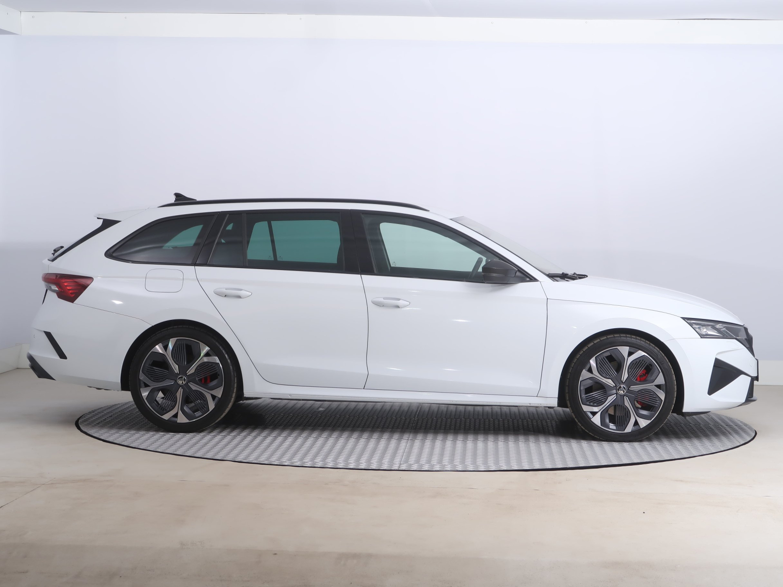 Škoda Octavia - 2025