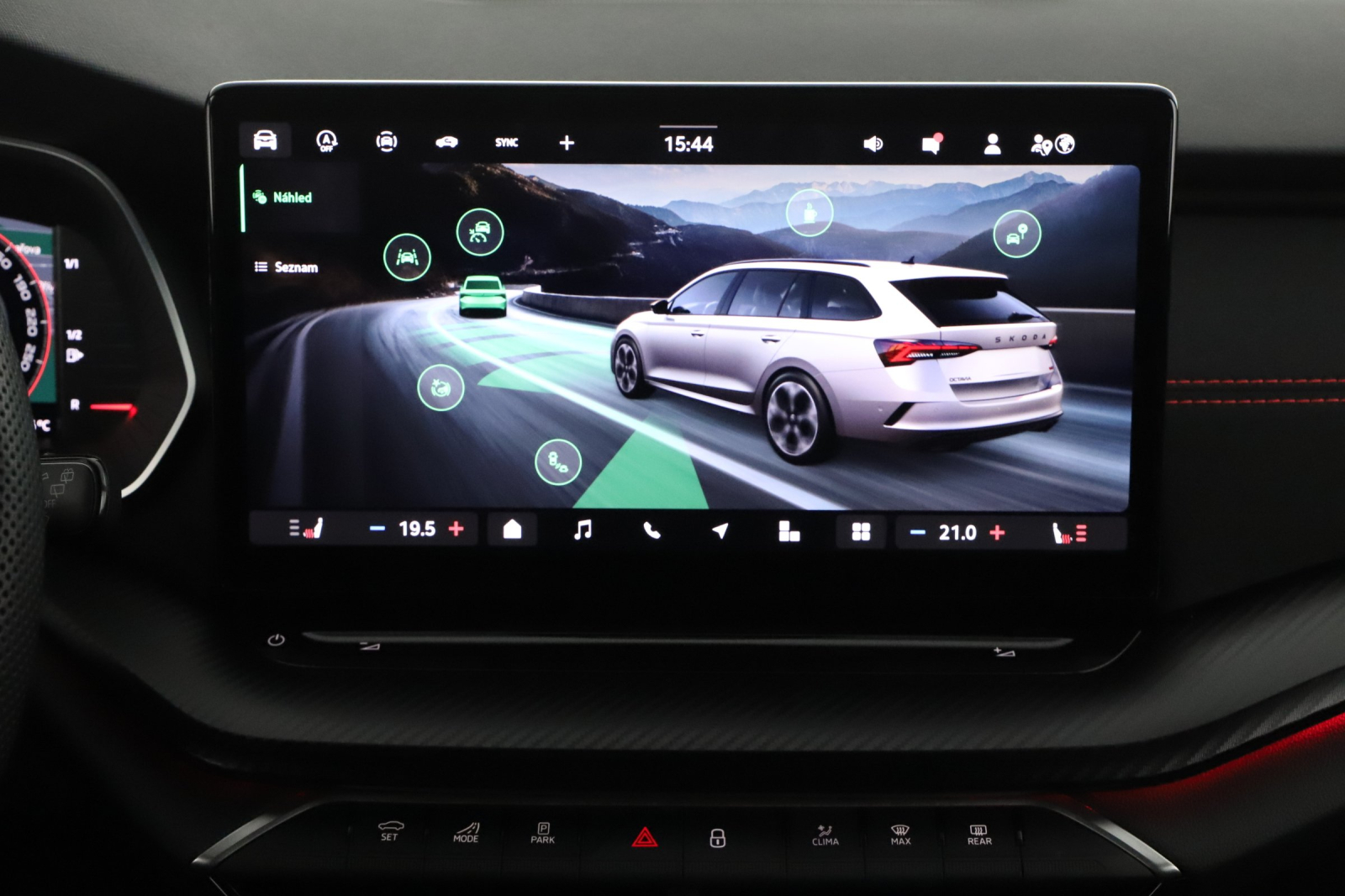 Škoda Octavia - 2024