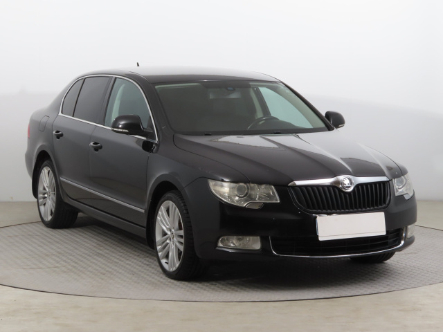 Škoda Superb 2010