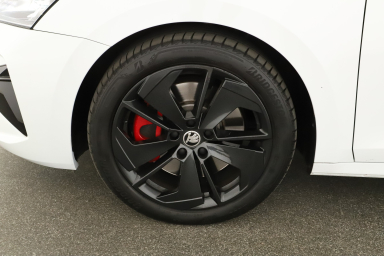 Škoda Octavia - 2024