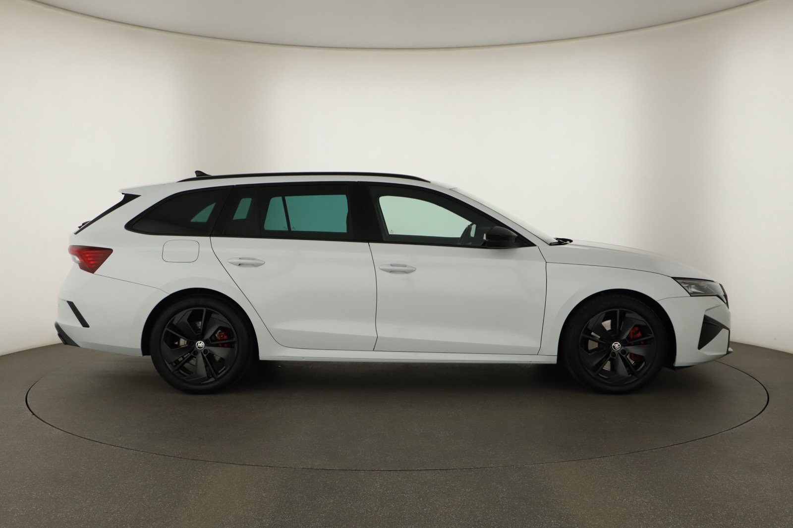 Škoda Octavia - 2024