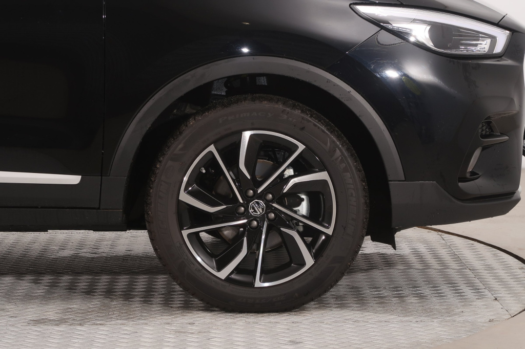 MG ZS SUV