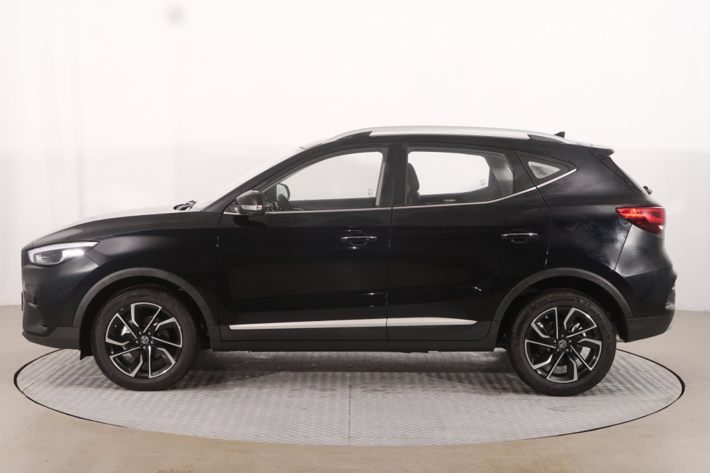 MG ZS SUV