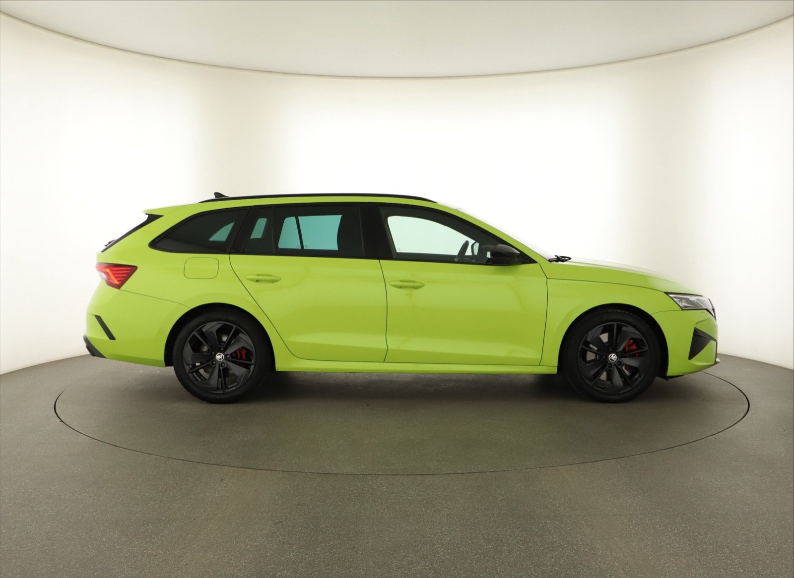 Škoda Octavia - 2024
