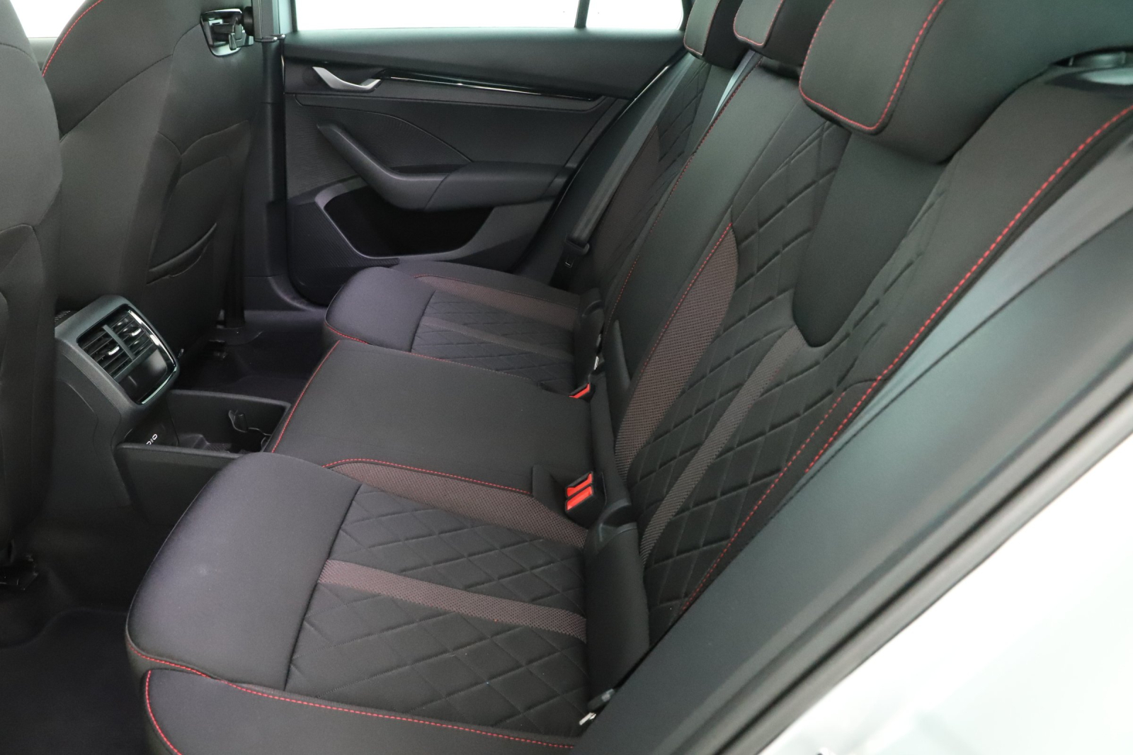 Škoda Octavia - 2024