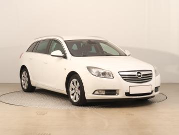 Opel Insignia, 2011