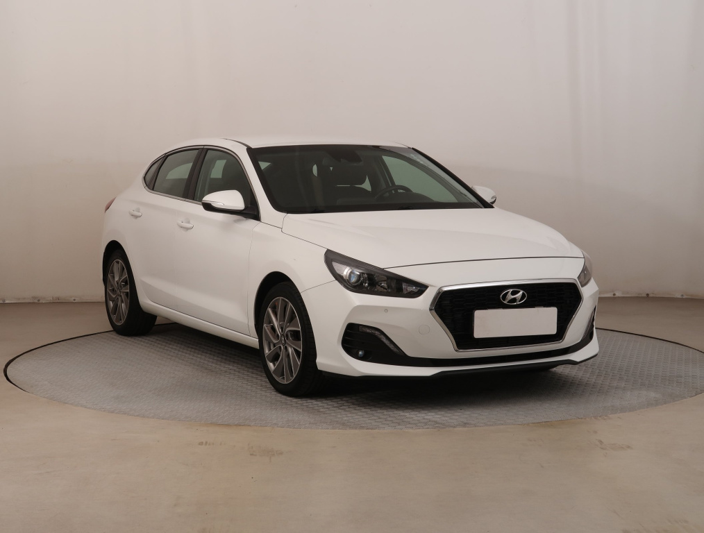 Hyundai i30 Fastback, 2019, 1.4 T-GDI, 103kW