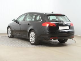 Opel Insignia - 2010
