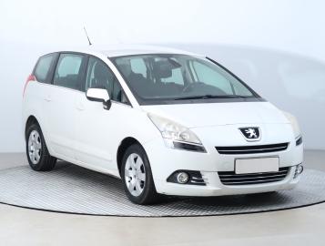 Peugeot 5008, 2011