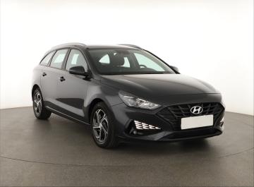 Hyundai i30, 2022