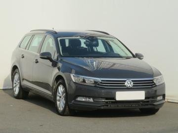 Volkswagen Passat, 2016