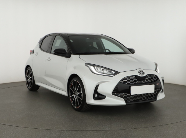 Toyota Yaris 2023