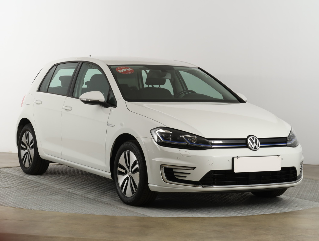 Volkswagen e-Golf 32 kWh, 37 Ah, 2021, 32 kWh, 37 Ah, 100kW