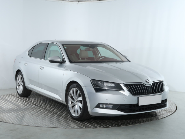 Škoda Superb 2019