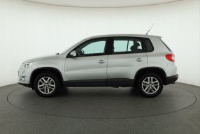 Volkswagen Tiguan - 2010