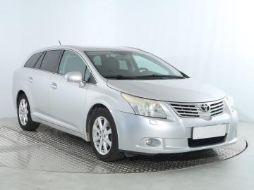 Toyota Avensis, 2010