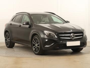 Mercedes-Benz GLA 250, 2015