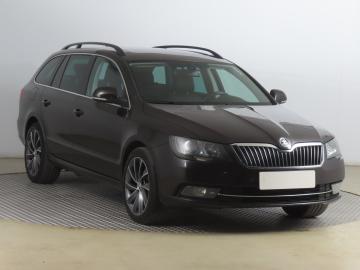 Škoda Superb, 2015