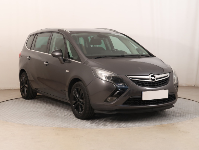 Opel Zafira Tourer 2012