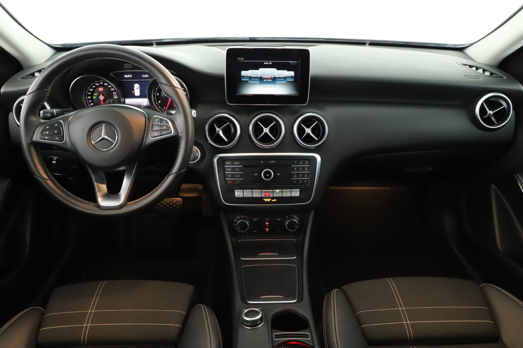 Mercedes-Benz A 180, 2016, A 180, 90kW